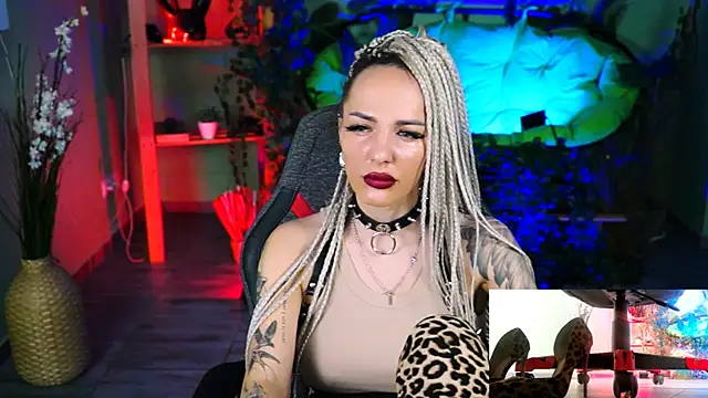 MonicaMaxwel online show from February 2025 02:21:02 PM