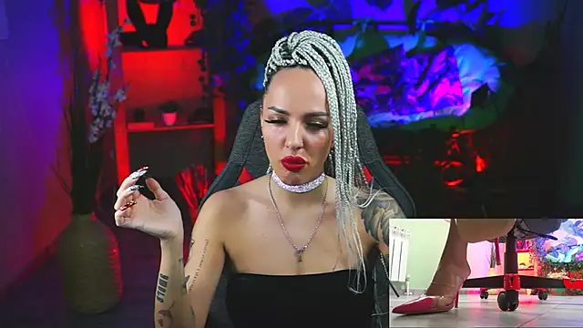 MonicaMaxwel online show from February 2025 12:08:01 PM