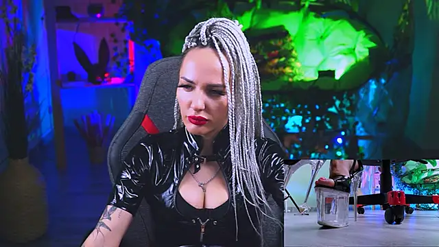 MonicaMaxwel online show from March 2025 12:11:02 PM