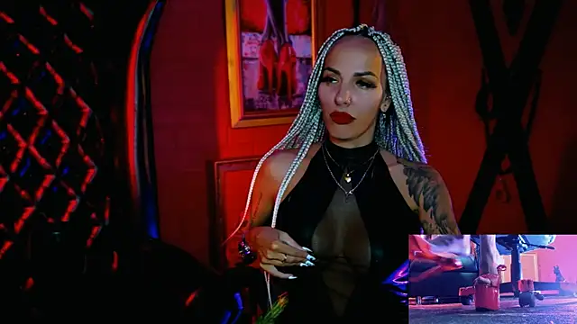 MonicaMaxwel online show from September 2025 11:09:01 AM