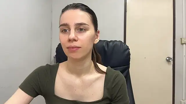 Snapshot of SassyJessi chatting on February 2025 07:40:01 AM SassyJessi online show from February 2025 07:40:01 AM