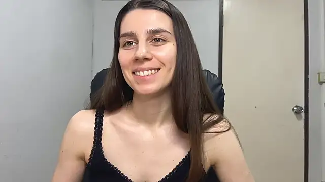 Snapshot of SassyJessi chatting on March 2025 04:03:02 AM SassyJessi online show from March 2025 04:03:02 AM