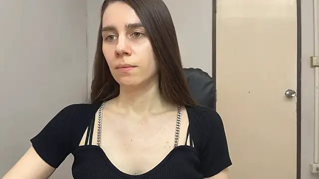 Snapshot of SassyJessi chatting on September 2025 04:17:02 AM SassyJessi online show from September 2025 04:17:02 AM