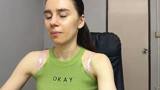 SassyJessi online show from November 2025 04:13:02 AM