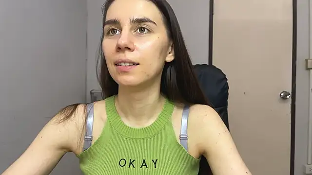 SassyJessi online show from December 2025 04:08:01 AM