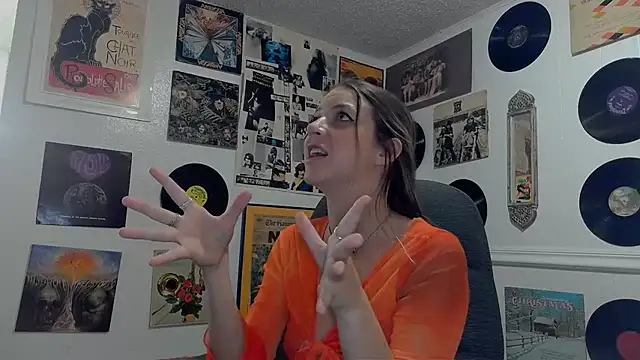 Snapshot of molly_witha_chance chatting on January 2025 05:02:02 AM molly witha chance online show from January 2025 05:02:02 AM