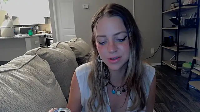 Snapshot of molly_witha_chance chatting on March 2025 12:26:02 AM molly witha chance online show from March 2025 12:26:02 AM