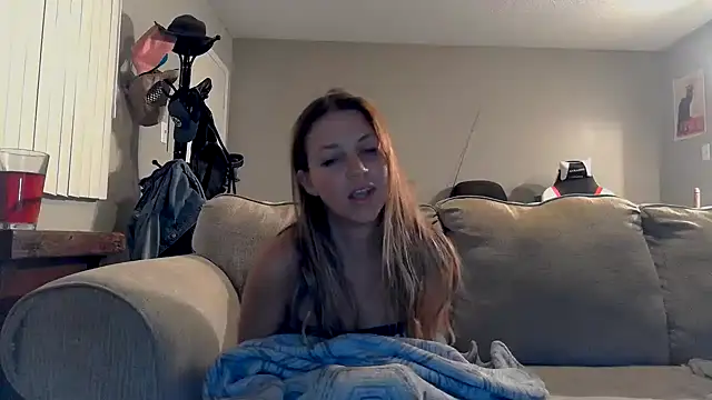 Snapshot of molly_witha_chance chatting on September 2025 12:54:02 AM molly witha chance online show from September 2025 12:54:02 AM