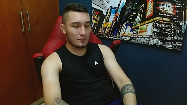 Airon Blade online show from December 2024 01:55:02 AM