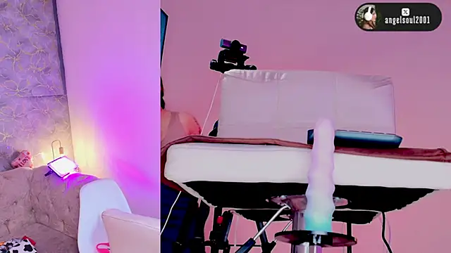 Snapshot of Angelst__ chatting on February 2026 05:37:02 AM Angelst online show from February 2026 05:37:02 AM