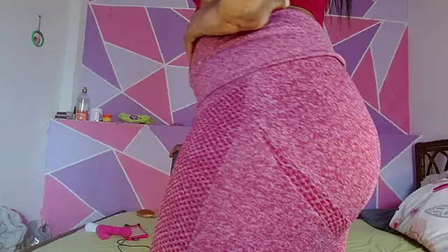 ebony alika1 online show from December 2024 06:09:01 PM