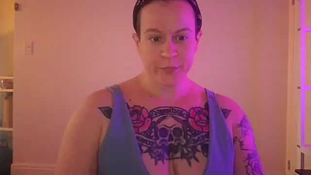 quinnmariexo online show from February 2026 10:06:01 PM