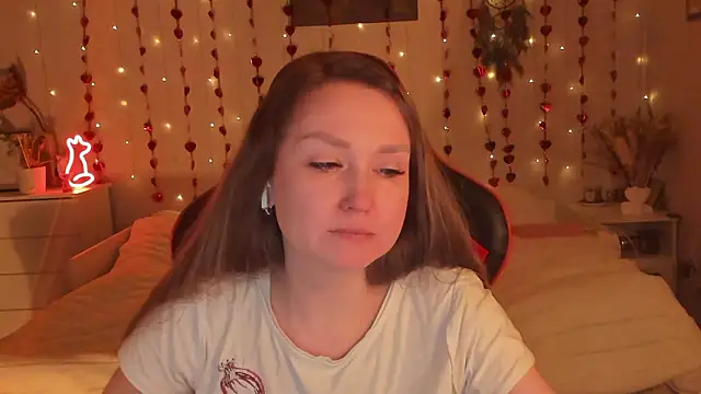 desperatehousewife   online show from February 2026 07:10:01 PM