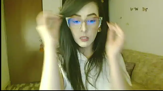 ella peck online show from April 2026 11:07:02 PM