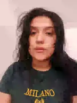 Snapshot of Sophie-hatter chatting on February 2025 07:21:01 PM Sophie-hatter online show from February 2025 07:21:01 PM