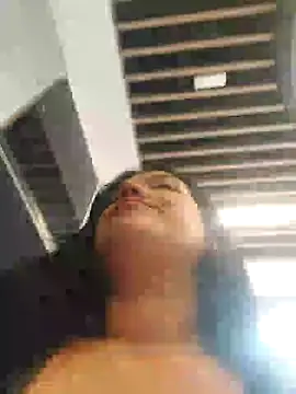 Snapshot of Sophie-hatter chatting on February 2025 06:35:02 PM Sophie-hatter online show from February 2025 06:35:02 PM