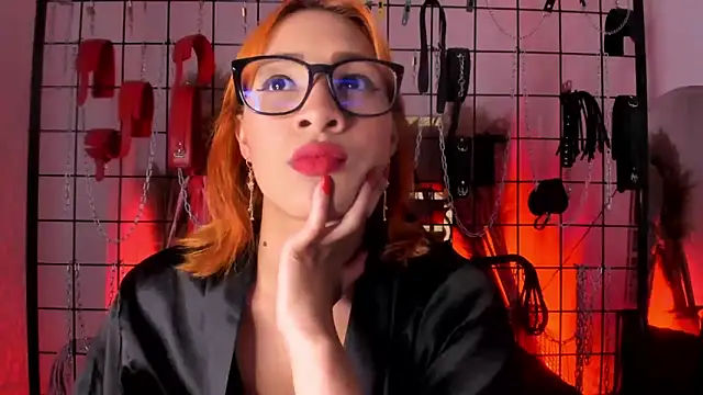 charrlotte quinn online show from February 2025 01:10:01 AM