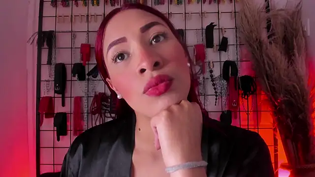 charrlotte quinn online show from October 2025 08:52:02 PM