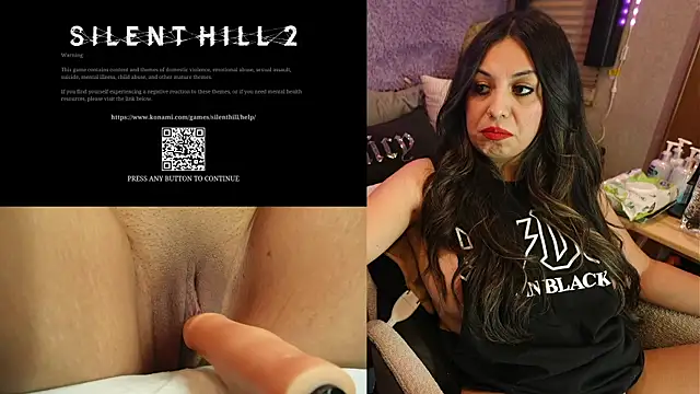 Snapshot of IndiaBlaze chatting on October 2025 03:06:02 AM IndiaBlaze online show from October 2025 03:06:02 AM