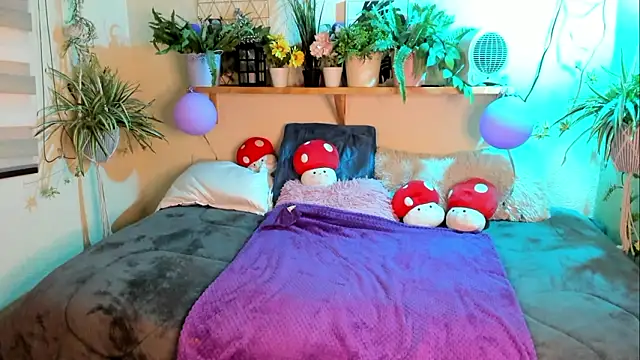 MiaaRose online show from March 2026 08:14:01 PM