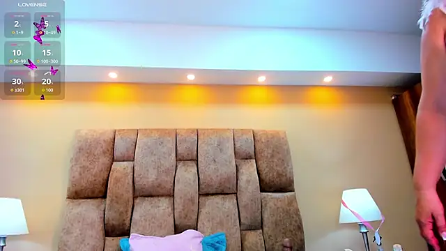 MiiaHot online show from March 2026 05:49:01 PM