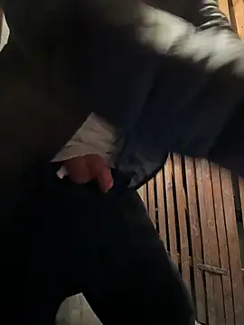 czruz online show from March 2025 01:56:02 PM