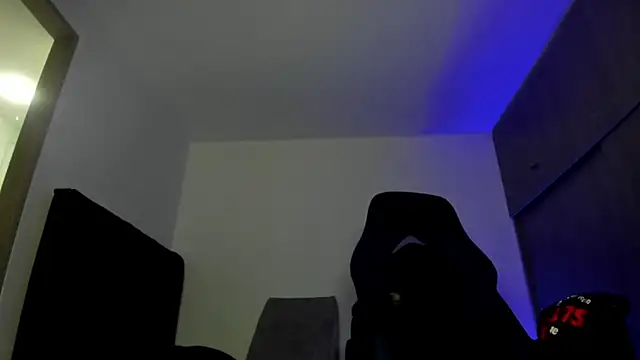 male pussy online show from November 2025 02:56:02 AM