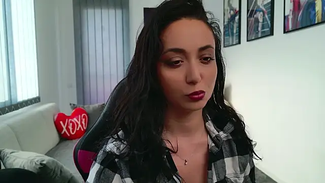 Snapshot of KatherineRyder chatting on April 2026 03:14:01 PM KatherineRyder online show from April 2026 03:14:01 PM