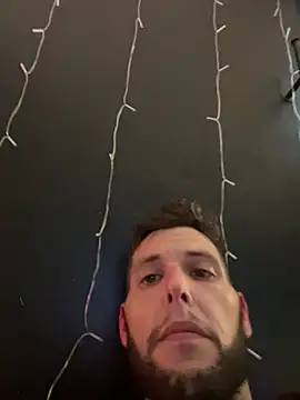 Tall ItalianGuy online show from October 2025 04:44:02 PM