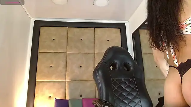 PriscilaRainbow online show from November 2025 09:21:01 AM