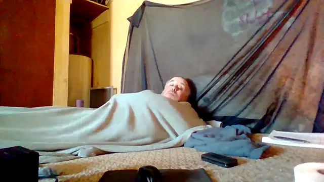 Nightshade7712 online show from February 2026 03:37:02 PM