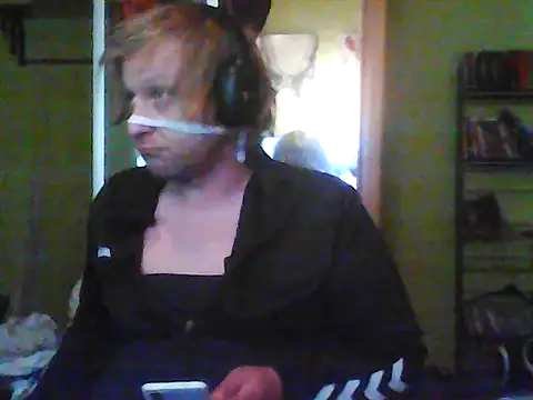 Snapshot of Family666Zombie chatting on July 2026 02:38:01 AM Family666Zombie online show from July 2026 02:38:01 AM