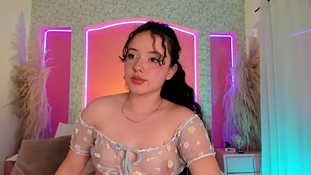 Aurora aaa online show from December 2024 07:45:02 PM