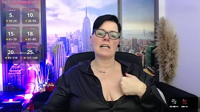 Snapshot of ninarandmann chatting on December 2024 04:43:01 PM ninarandmann online show from December 2024 04:43:01 PM