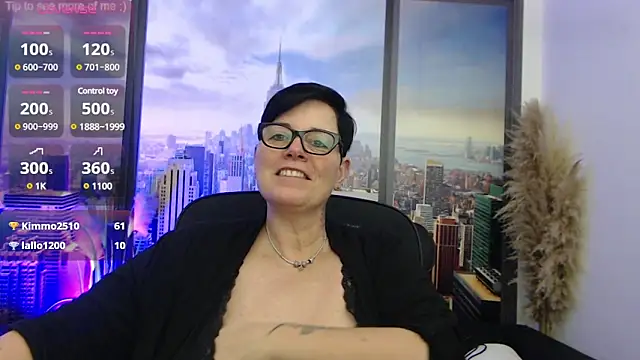 Snapshot of ninarandmann chatting on January 2025 04:16:02 PM ninarandmann online show from January 2025 04:16:02 PM