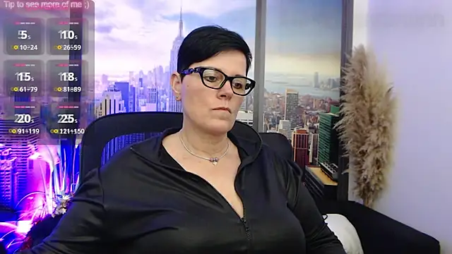 Snapshot of ninarandmann chatting on January 2025 05:45:01 PM ninarandmann online show from January 2025 05:45:01 PM