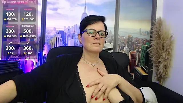 Snapshot of ninarandmann chatting on February 2025 03:28:02 PM ninarandmann online show from February 2025 03:28:02 PM