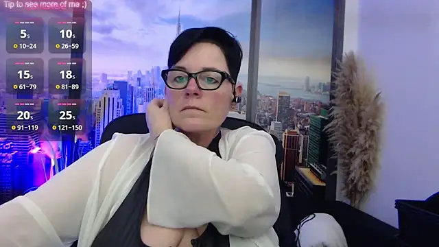 Snapshot of ninarandmann chatting on February 2025 05:20:01 PM ninarandmann online show from February 2025 05:20:01 PM