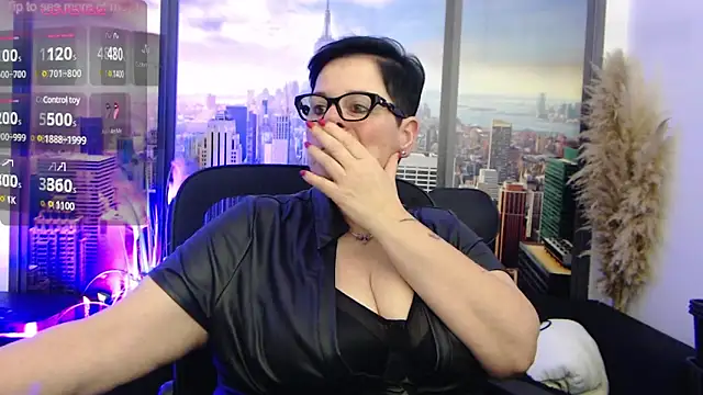 Snapshot of ninarandmann chatting on February 2025 04:56:02 PM ninarandmann online show from February 2025 04:56:02 PM