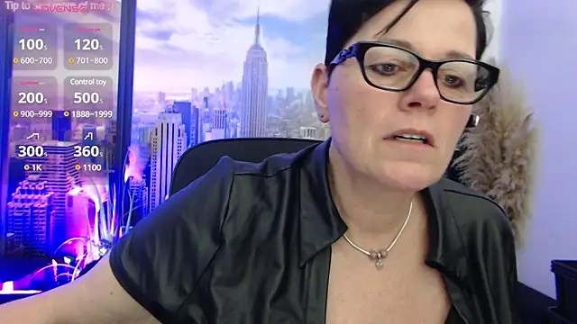 Snapshot of ninarandmann chatting on March 2025 06:26:02 PM ninarandmann online show from March 2025 06:26:02 PM