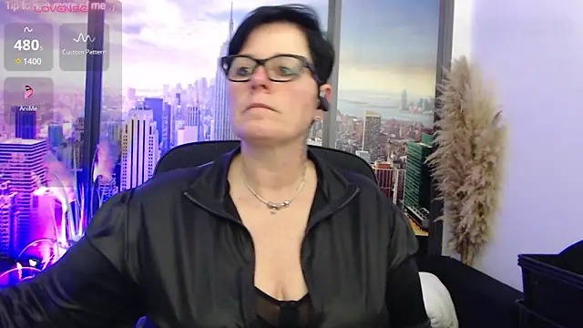 Snapshot of ninarandmann chatting on March 2025 06:45:02 PM ninarandmann online show from March 2025 06:45:02 PM