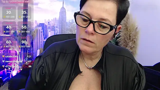 Snapshot of ninarandmann chatting on March 2025 09:48:01 PM ninarandmann online show from March 2025 09:48:01 PM