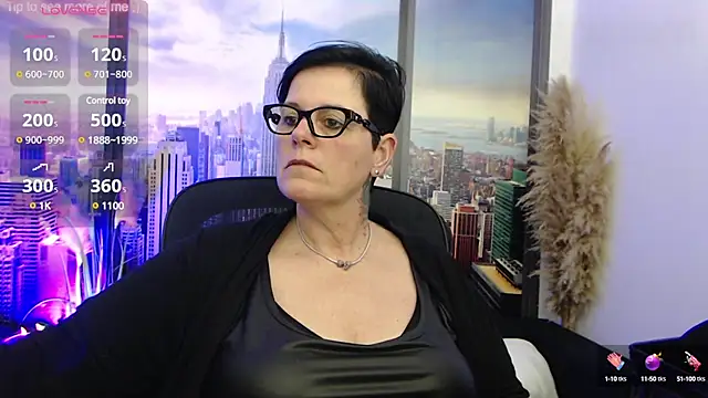 Snapshot of ninarandmann chatting on March 2025 06:39:02 PM ninarandmann online show from March 2025 06:39:02 PM