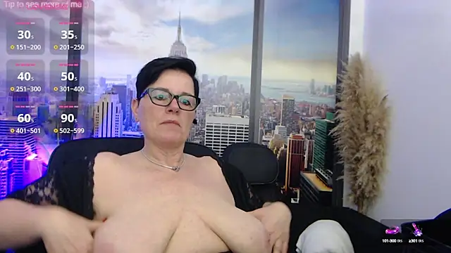 Snapshot of ninarandmann chatting on March 2025 05:39:01 PM ninarandmann online show from March 2025 05:39:01 PM