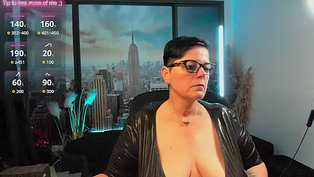 Snapshot of ninarandmann chatting on September 2025 05:37:01 PM ninarandmann online show from September 2025 05:37:01 PM