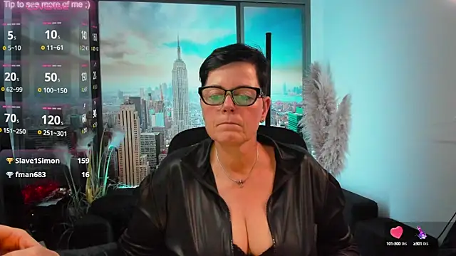 Snapshot of ninarandmann chatting on October 2025 05:23:02 PM ninarandmann online show from October 2025 05:23:02 PM