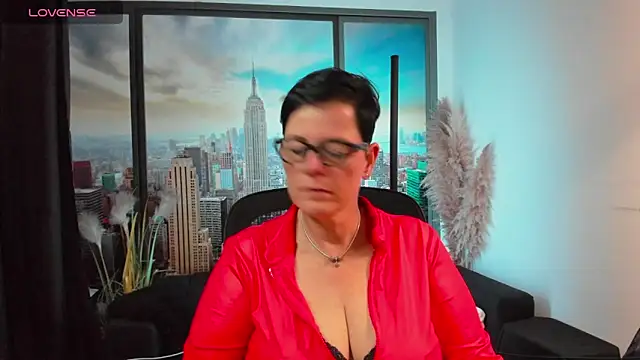 Snapshot of ninarandmann chatting on October 2025 05:39:01 PM ninarandmann online show from October 2025 05:39:01 PM