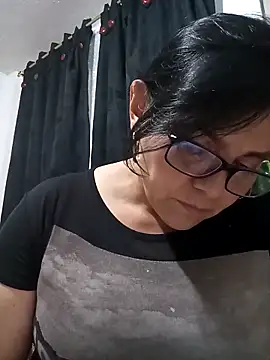 Natasha milf   online show from February 2025 01:44:01 AM