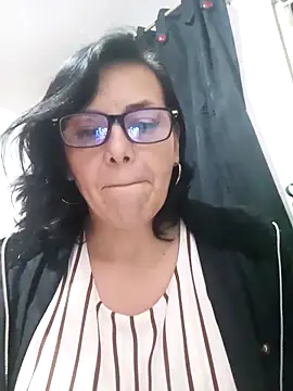 Natasha milf   online show from February 2025 09:58:01 PM