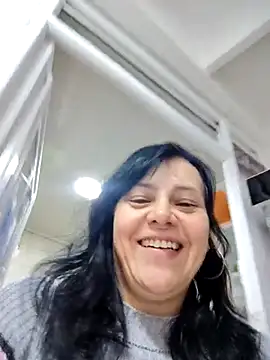 Natasha milf   online show from November 2025 01:15:01 PM